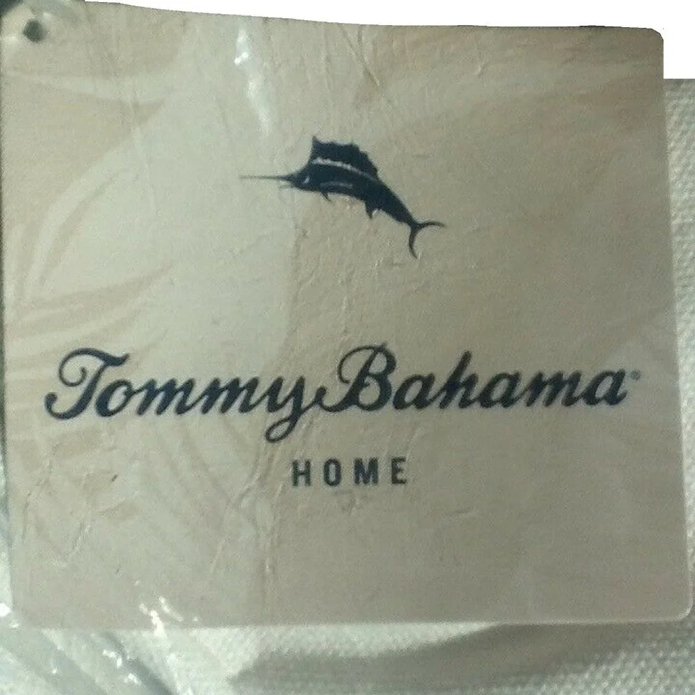 2 TOMMY BAHAMA 20
